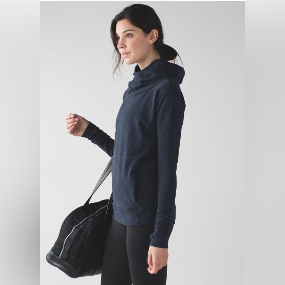 Lululemon - Stress Less Hoodie US6